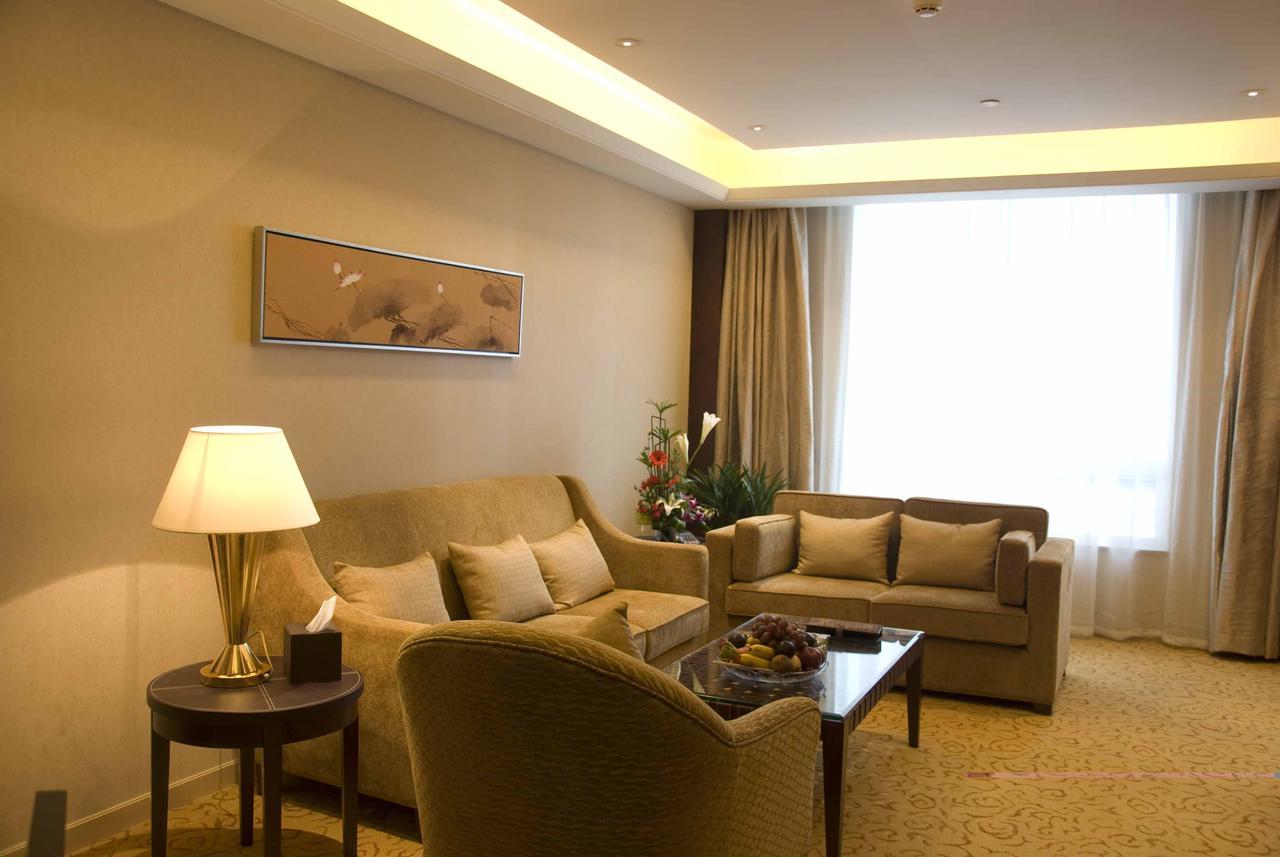 Zhongyou Garden Hotel Zhengzhou Room photo